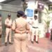 भोपाल में सियासी ड्रामा… जीतू पटवारी अचानक धान की बोरी लेकर पहुंचे केंद्रीय मंत्री शिवराज सिंह चौहान के घर, रास्ते भर हुई पुलिस से झड़प