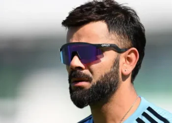 ऑस्ट्रेलिया दौरे से पहले विराट का परिवार को तोहफ़ा, विकास कोहली के नाम किया आलीशान घर –