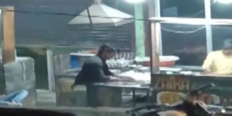 थूक वाली तंदूरी रोटी… वायरल हुआ उत्तरकाशी के रेस्टोरेंट का वीडियो तो मचा बवाल