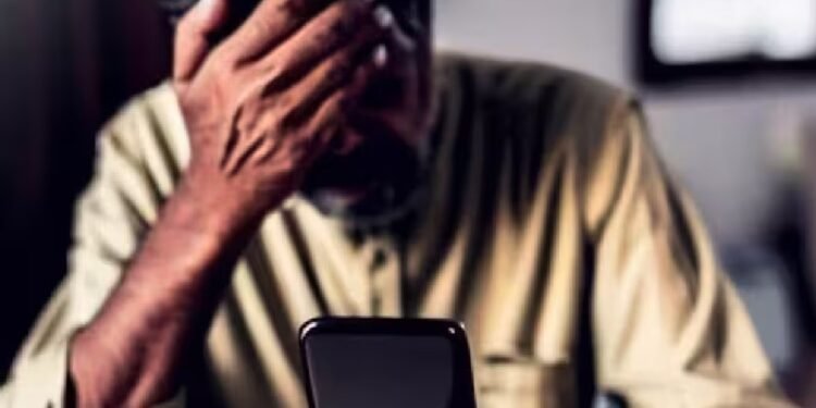 क्रिप्टोकरेंसी में निवेश और हाई रिटर्न के नाम पर युवक से 27 लाख की ठगी