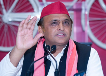 ‘दीये-मोमबत्ती पर खर्चा क्यों? क्रिसमस से सीखो’, अयोध्या दीपोत्सव पर अखिलेश यादव के बयान से मचा बवाल