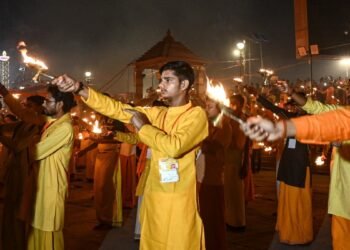 महाआरती, 26 लाख दीये…. अयोध्या में भव्य दीपोत्सव शुरू, राम नगरी में आज बनेगा नया कीर्तिमान
