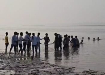 UP: छोटी दीपावली पर गाजीपुर में दिल दहला देने वाला हादसा… गंगा में डूबी 3 युवतियां