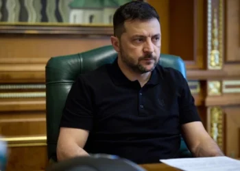 रूस-यूक्रेन युद्ध खत्म करने का सही समय! ज़ेलेंस्की ने मैक्रों से कहा ‘दबाव बढ़ाओ’