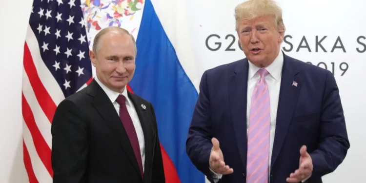 रुबियो की लावरोव से बातचीत के बाद प्रस्तावित ट्रंप-पुतिन शिखर सम्मेलन स्थगित: अमेरिकी अधिकारी