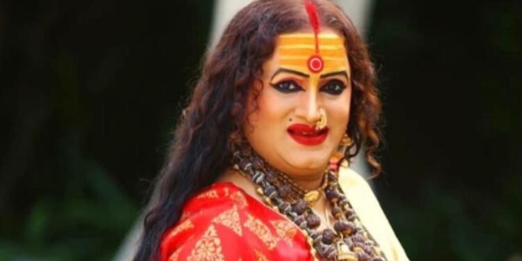 फिनाइल कांड के बाद हंगामा… इंदौर किन्नर ‘डेरा’ को ‘हाजी’ गुट से बड़ा खतरा, अखाड़ा प्रमुख लक्ष्मी नारायण त्रिपाठी ने MP पुलिस से मांगी सुरक्षा