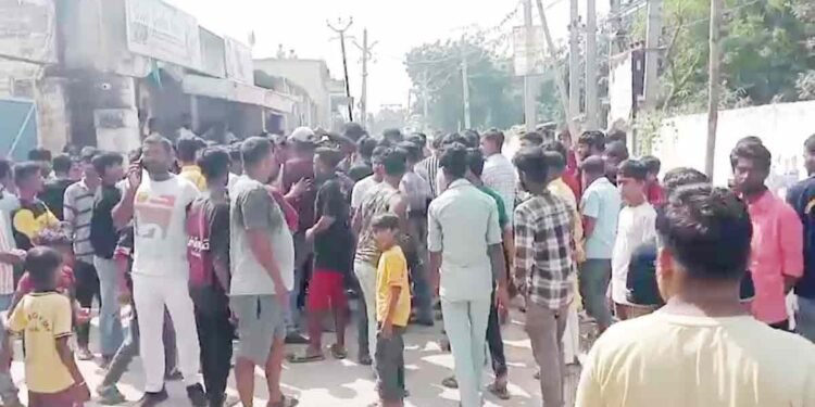 भागलपुर: I Love Mohammad फ्लेक्स लगाने से मचा बवाल, दो समुदायों के बीच हुई पत्थरबाजी