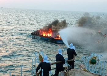 अमेरिका ने प्रशांत महासागर में मादक पदार्थ ले जा रही नौका पर हमला किया, दो लोगों की मौत