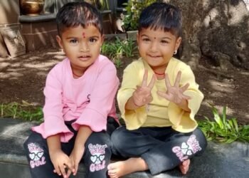 महाराष्ट्र: पिता ने गला रेतकर की दो जुड़वां बेटियों की हत्या, फिर पुलिस के सामने किया आत्मसमर्पण