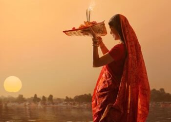 Happy Chhath 2025 Sandhya Arghya Wishes: छठ मइया की जय हो … छठ महापर्व के सांध्य अर्घ्य पर अपनों को भेजें ये शुभकामनाएं