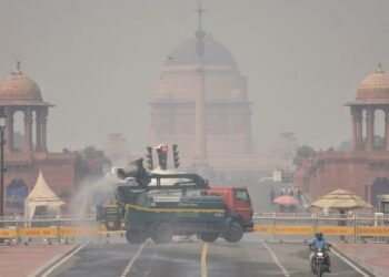 दिवाली की रात सामने नहीं आया असली AQI! खतरनाक स्तर पर पहुंचते ही बंद हुए CPCB के 28 निगरानी केंद्र