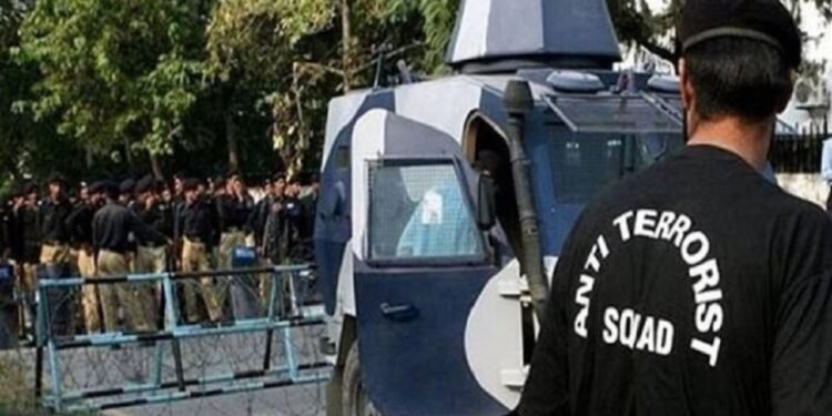 पुणे में संदिग्ध आतंकी गिरफ्तार, अल कायदा से जुड़े बताए जा रहे तार