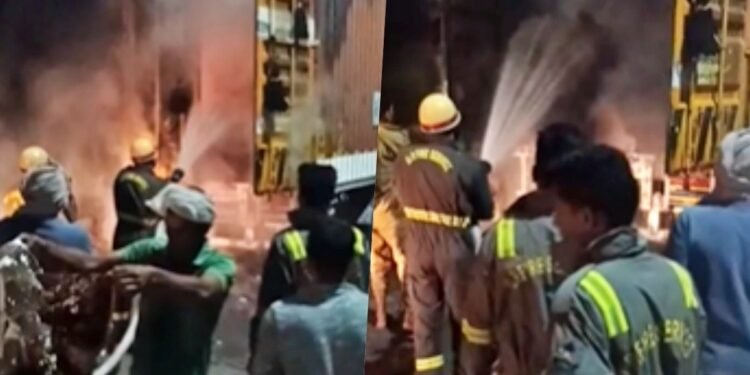 हाथरस में ‘आग का गोला’ बना कंटेनर, 8 KM तक सड़क पर दौड़ती रहीं लाखों की जलती साड़ियां!