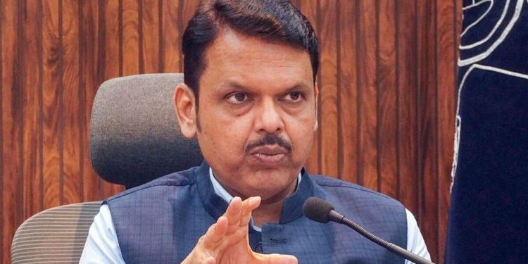 ‘दोस्त बैसाखी नहीं होते…’, अमित शाह के बयान पर विवादों के बीच बोले महाराष्ट्र CM फडणवीस