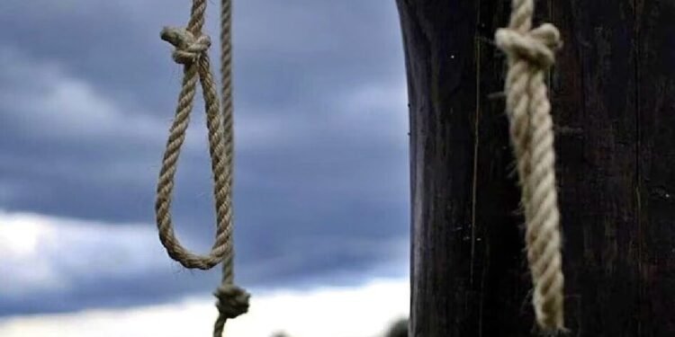 जम्मू-कश्मीर के LG मनोज सिन्हा के रिश्तेदार ने की आत्महत्या, सुसाइड नोट में लिखा- आत्माएं करती हैं तंग