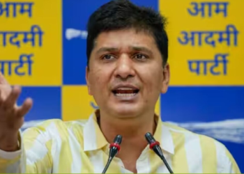 ‘टैक्सपेयर्स के पैसे पर नौटंकी सर्कस…’, क्लाउड सीडिंग फेल होने के बाद दिल्ली सरकार पर AAP हमलावर