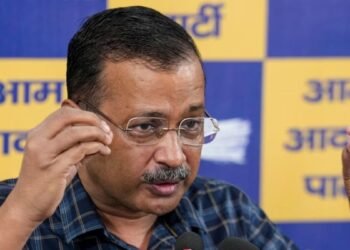 ‘इस सरकार के सारे इंजन फेल…’, दिल्ली में क्लाउड सीडिंग फेल होने पर केजरीवाल ने साधा निशाना