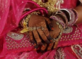 पत्नी और तीन बच्चों को दूसरे को सौंप निकाह भी कराया… मेरठ में पारिवारिक कलह का हैरान कर देने वाला मामला