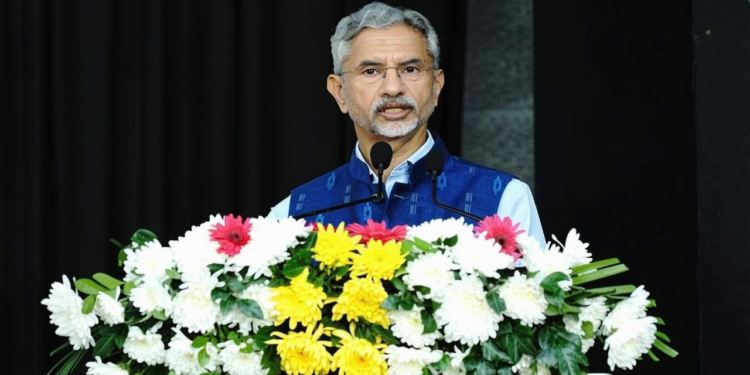 पाकिस्तान को झकझोर देने वाला जयशंकर का धमाकेदार बयान: पड़ोसी अच्छे हों या नहीं?