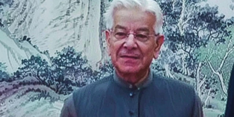 औरंगजेब के समय भारत में था एकता का दौर, पाक मंत्री का विवादित बयान
