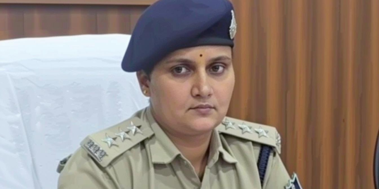 1.45 करोड़ रुपए की धोखाधड़ी: SDOP पूजा पांडेय समेत 9 पुलिसकर्मियों पर गिरी गाज, सस्पेंडेशन और जांच शुरू