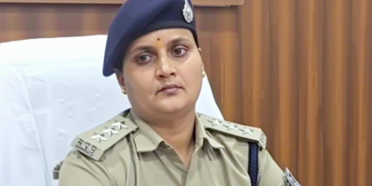 मध्य प्रदेश: सिवनी पुलिस पर ₹1.45 करोड़ की हवाला लूट का आरोप, टीआई समेत 9 पुलिसकर्मी सस्पेंड, CSP पूजा पांडे पर भी कार्रवाई की तैयारी