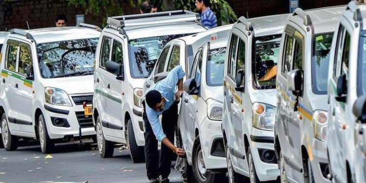 महाराष्ट्र में ओला, ऊबर, ई-रिक्शा के नए नियम: सर्ज प्राइसिंग और सुरक्षा पर विशेष ध्यान