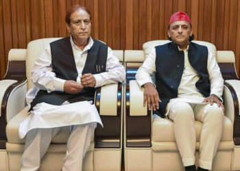 क्या आजम खान को सपा के मार्गदर्शक मंडल में शामिल करने की योजना है? जानिए पूरी खबर