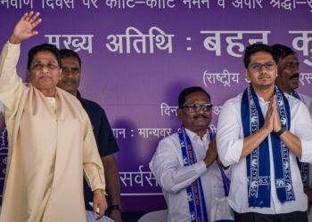 मायावती ने 2027 के लिए 2007 जैसी रणनीति बनाने के संकेत दिए, मुसलमानों पर चुप्पी क्यों? जानिए पूरी खबर