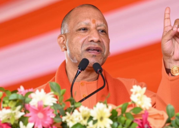 दिवाली से पहले सीएम योगी की कड़ी चेतावनी: यदि त्यौहार में बाधा डालने की कोशिश की तो कड़ी कार्रवाई