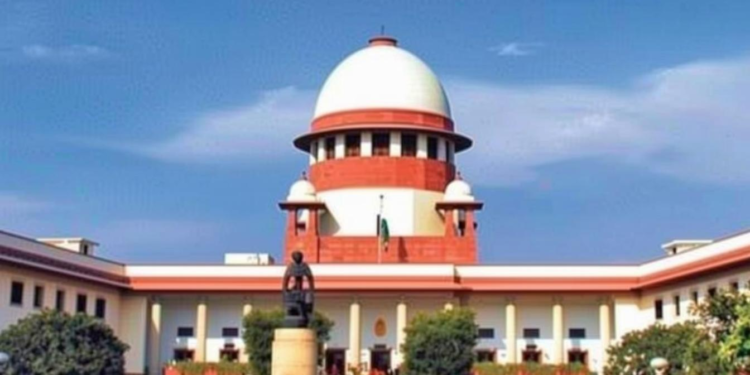 सुप्रीम कोर्ट में 12 नवंबर को होगी ‘धनुष-बाण’ का फैसला, जानिए असली शिवसेना का कौन है मालिक