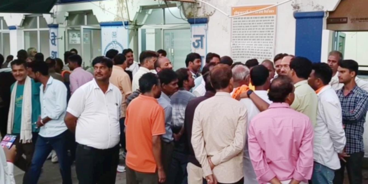 मुख्यमंत्री के रोड शो में BJP नेताओं की जेबें कटीं, ₹2 लाख से अधिक नकदी चोरी, कैमरे में कैद हुई चोरी की घटना