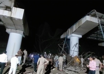 फिरोजाबाद के टूंडला में निर्माणाधीन फ्लाईओवर का हिस्सा गिरा, कई मजदूर घायल-भारी हादसे की खबर