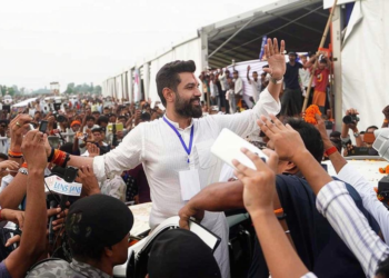 चिराग पासवान के लिए लड़ने-मरने की बात क्यों हो रही है? जानिए पूरी वजह और राजनीतिक हलचल