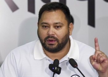 बिहार में हर परिवार को सरकारी नौकरी का तेजस्वी का वादा: जुमला या हकीकत? जानिए पूरी सच्चाई