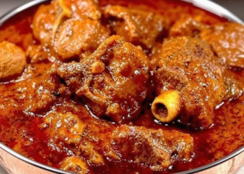 सरकारी स्कूल में नॉनवेज पार्टी का वीडियो वायरल, बवाल के बाद प्रिंसिपल निलंबित