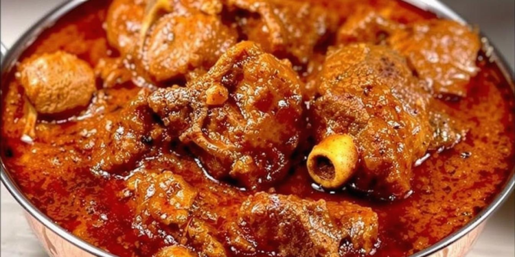 सरकारी स्कूल में नॉनवेज पार्टी का वीडियो वायरल, बवाल के बाद प्रिंसिपल निलंबित