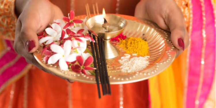 November 2025 Vrat Tyohar, Festival List: कार्तिक पूर्णिमा से लेकर विवाह पंचमी, नवंबर महीने में मनाए जाएंगे ये सारे व्रत त्योहार