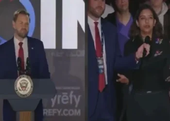 PM Modi का अपमान करने वाले अमेरिका की जड़ें हिला आई ये ये भारतीय महिला, AAP बोली- प्रजातंत्र इसे कहते हैं