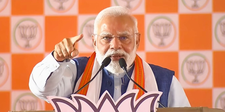 ‘बिहार के लोग चारा घोटाले वालों को भलीभांति पहचानते हैं…’, नवादा की रैली में गरजे PM मोदी