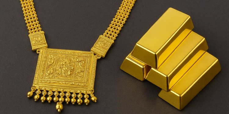 लखनऊ में ज्वेलरी कंपनी से 2.5 किलो सोना गायब, महिला कर्मचारी ने करोड़ों का माल उड़ाया, CCTV में खुली पोल