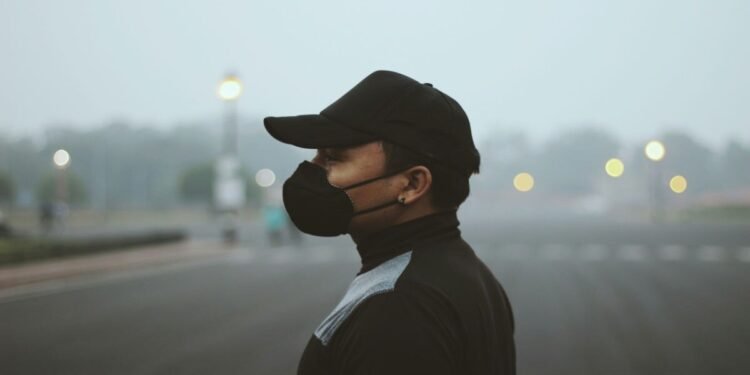 ‘साइलेंट किलर’ प्रदूषण…दिल्ली के अस्पतालों में बढ़े मरीज, हेल्थ इमरजेंसी के हालात! एक्सपर्ट की चेतावनी