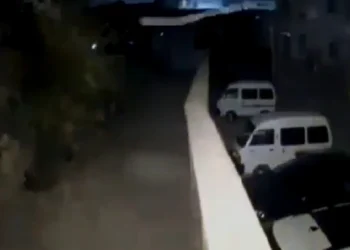 Earthquake in Afghanistan | विनाशकारी भूकंप ने पाकिस्तान के पड़ोस में मचाई तबाही, गांव के गांव बने मलबे का ढेर!