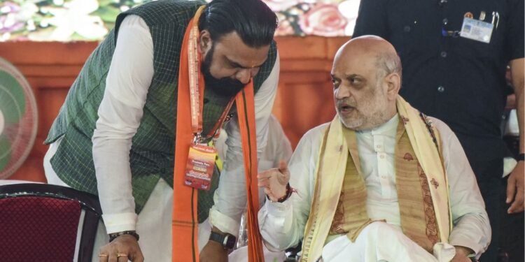 अमित शाह का सम्राट चौधरी को ‘बड़ा आदमी’ बनाने का वादा, क्या दोहराई जा रही है विष्णु साय वाली कहानी?