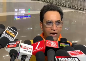 राहुल गांधी और खेसारी यादव पर ये क्या बोल गए BJP नेता निरहुआ, दिलाने लगे जंगल राज की याद