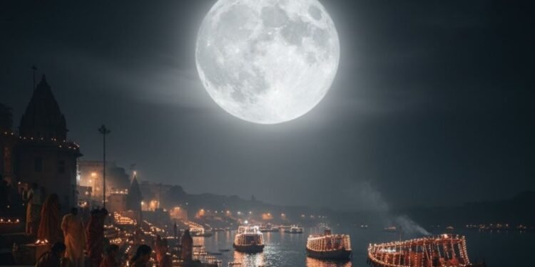Kartik Purnima 2025 Upay: आज रात दिखेगा साल का सबसे बड़ा चांद, सुपरमून की रोशनी में जरूर करें ये उपाय, चमक सकती है किस्मत