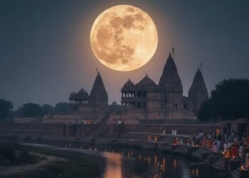 Kartik Purnima 2025: आज कार्तिक पूर्णिमा की रात आसमान में दिखेगा सुपरमून, रोशनी से चमकेगी पूरी धरती