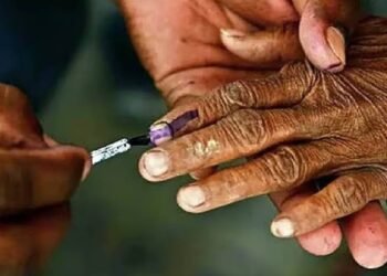 पहले चरण का मतदान कल, प्रशांत किशोर का उम्मीदवार बीजेपी में शामिल… पढ़ें बिहार स्पेशल बुलेटिन