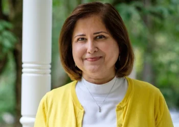 वर्जीनिया में इतिहास रचने वाली ग़ज़ाला हाशमी: पहली भारतीय-अमेरिकी और मुस्लिम उप-राज्यपाल बनीं