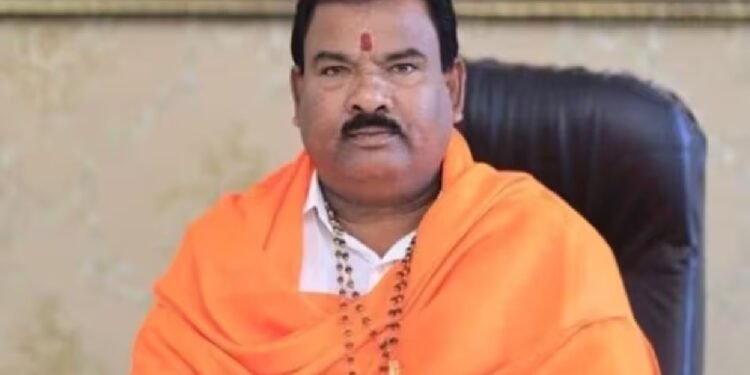 महाराष्ट्र: अब सत्ताधारी विधायक ने भी मांगा चुनाव टालने का वक्त, बोले- डुप्लिकेट वोटर हटाओ पहले!